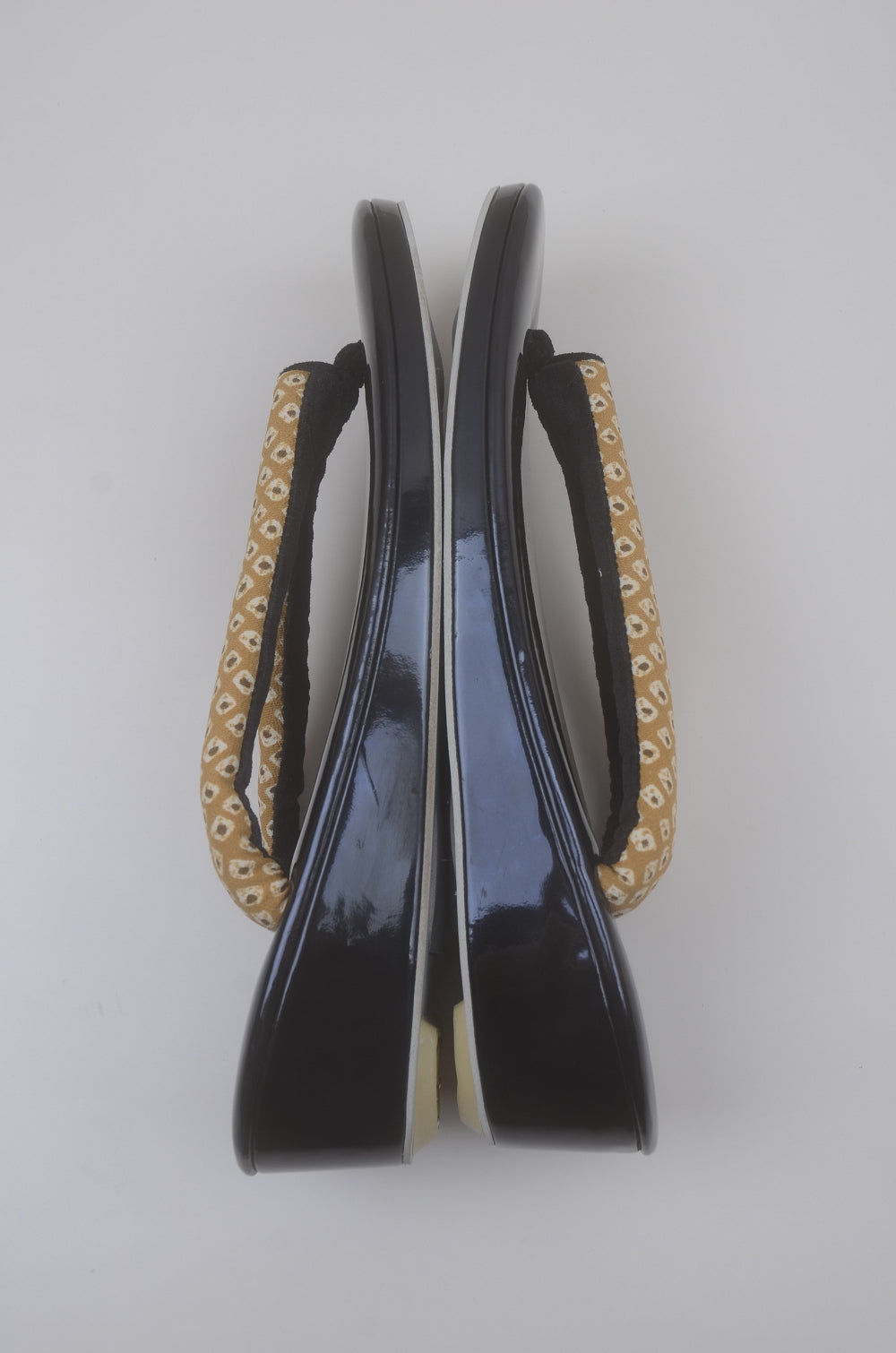 Zori sandals / Zo #405