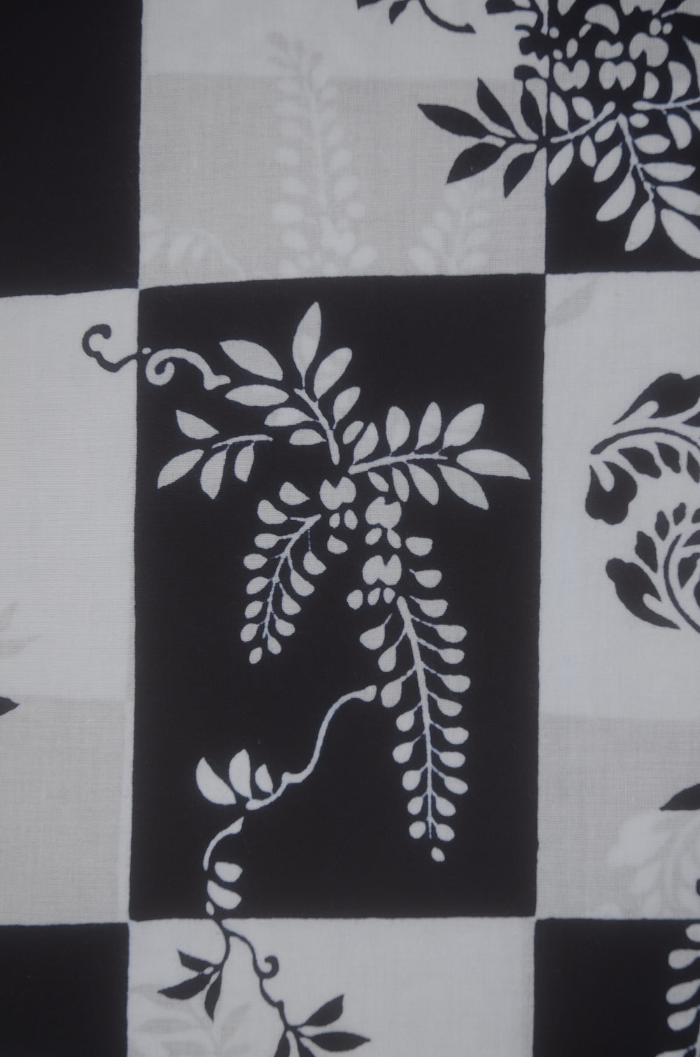 Archive Yukata – Traditional Pattern (Women / One of a Kind) W-AT #05