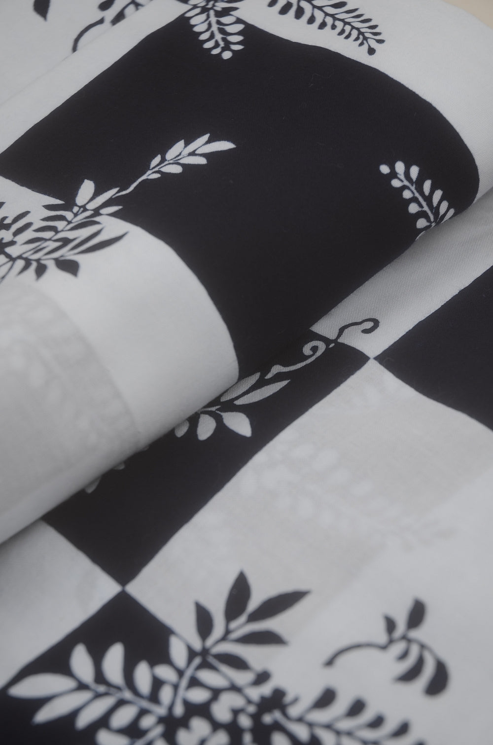 Archive Yukata – Traditional Pattern (Women / One of a Kind) W-AT #05