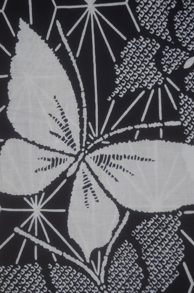 Archive Yukata – Traditional Pattern (Women / One of a Kind) W-AT #10 (Navy Yukata with Asanoha and Bellflower Pattern)