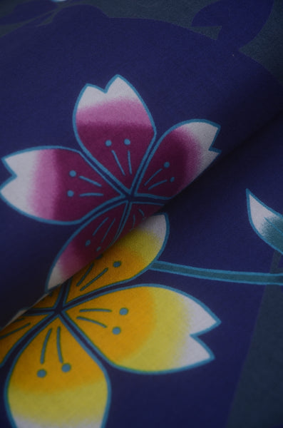Archive Yukata – Traditional Pattern (Women / One of a Kind) W-AT #14