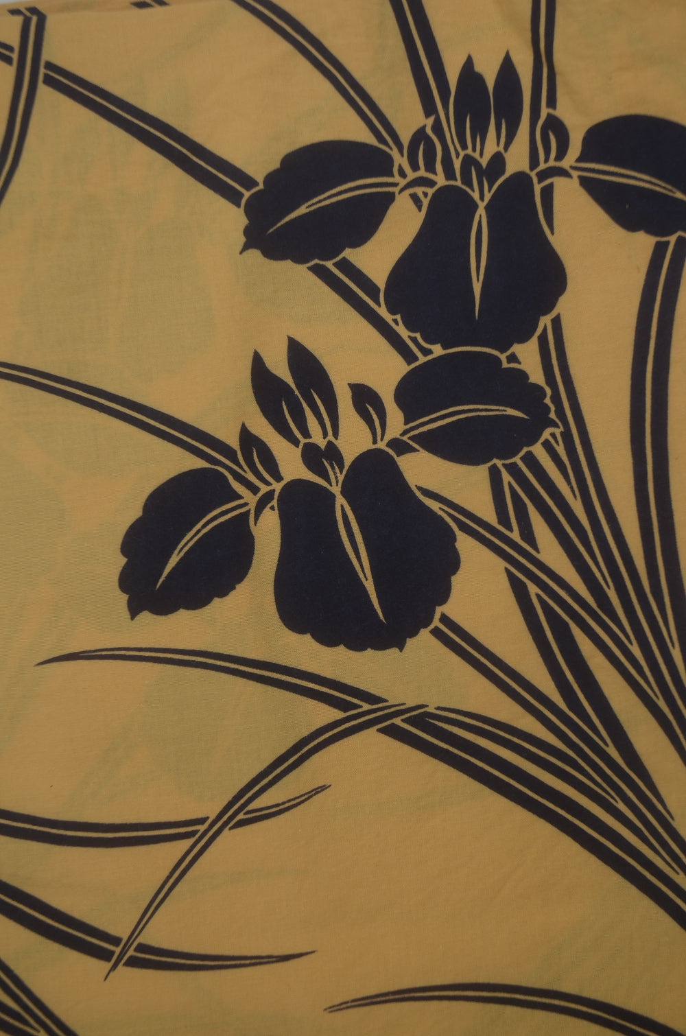 Archive Yukata – Traditional Pattern (Women / One of a Kind) W-AT #20 (Golden Sunshine Iris Yukata)