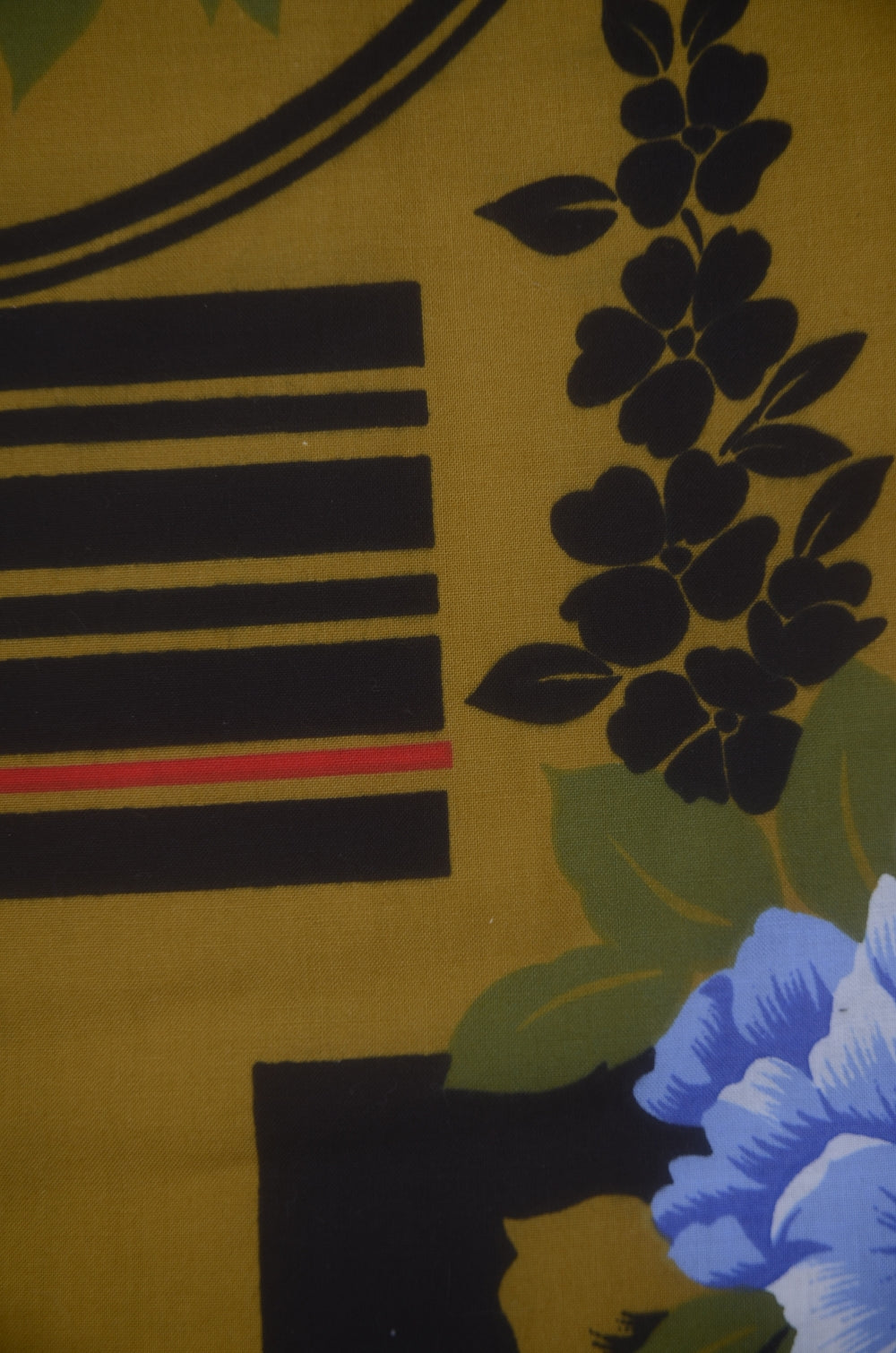 Archive Yukata – Traditional Pattern (Women / One of a Kind) W-AT #22