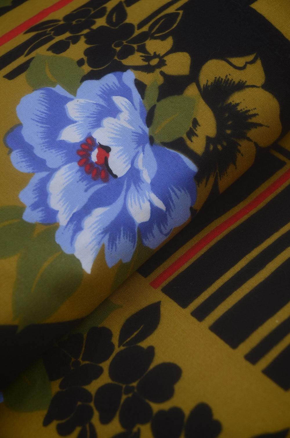 Archive Yukata – Traditional Pattern (Women / One of a Kind) W-AT #22