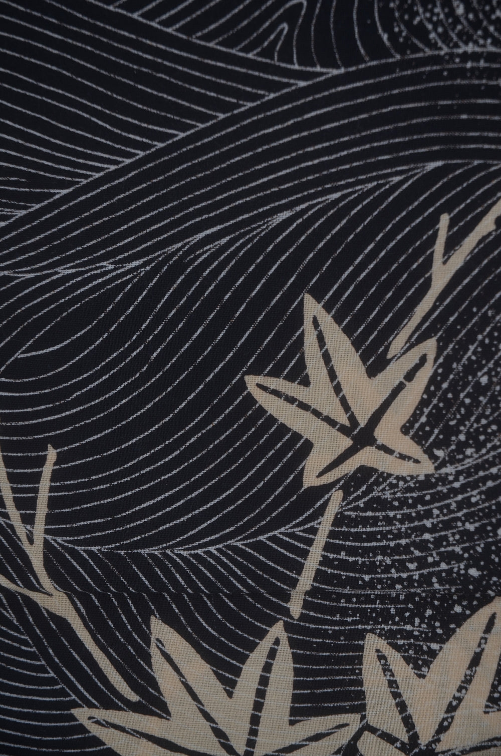 Archive Yukata – Traditional Pattern (Women / One of a Kind) W-AT #25 (Sophisticated Momiji Yukata)