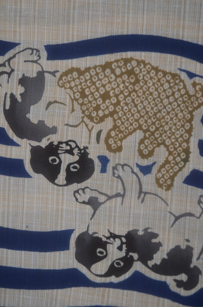 Archive Yukata – Traditional Pattern (Women / One of a Kind) W-AT #27 (Rare Dog Pattern Yukata)