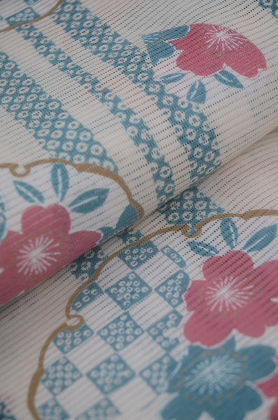 Archive Yukata – Traditional Pattern (Women / One of a Kind) W-AT #31