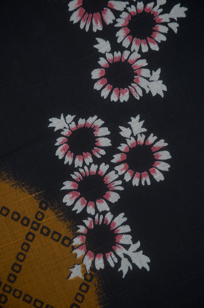 Archive Yukata – Traditional Pattern (Women / One of a Kind) W-AT #36