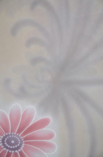 Archive Yukata – Traditional Pattern (Women / One of a Kind) W-AT #44