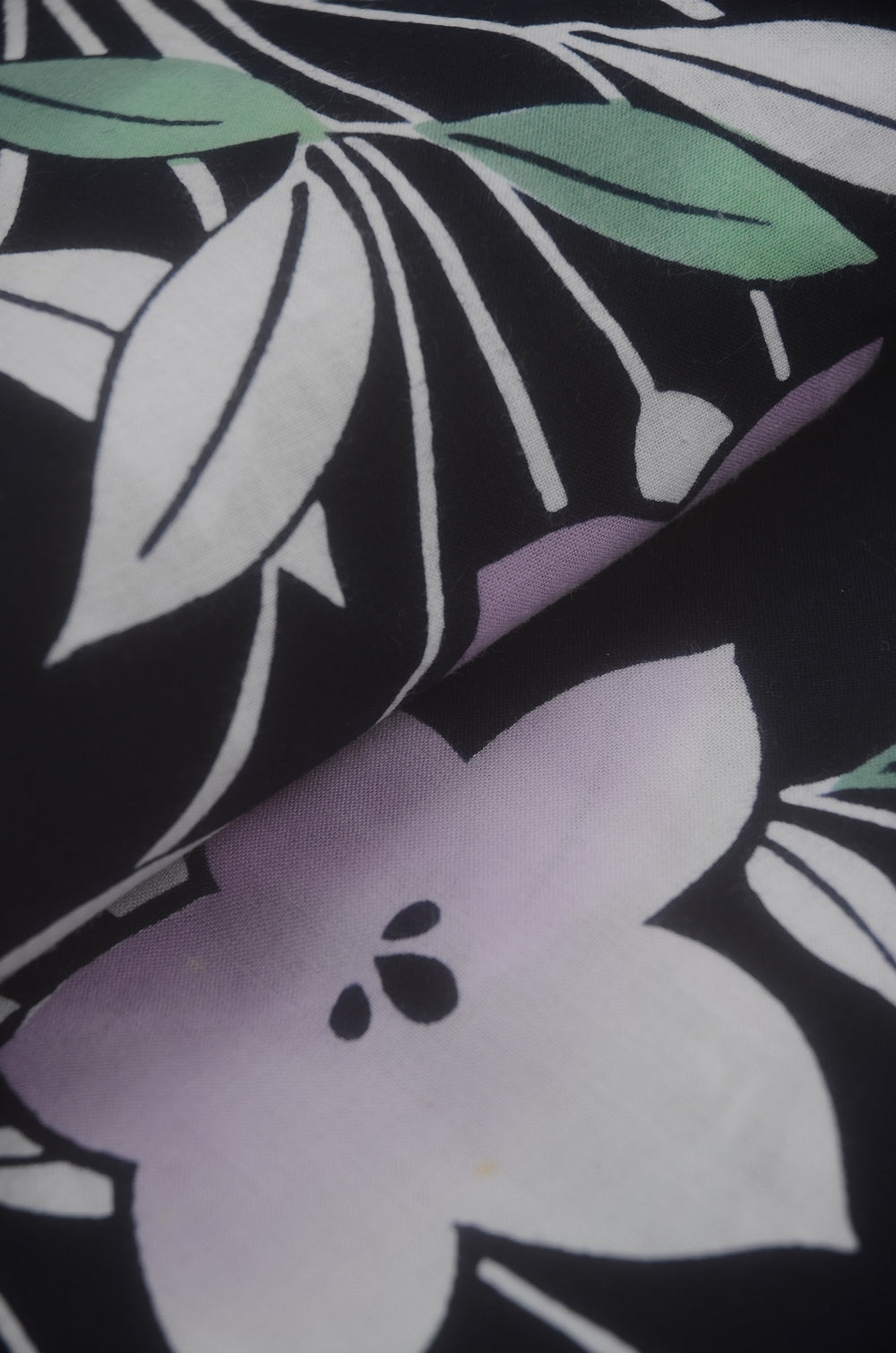 Archive Yukata – Traditional Pattern (Women / One of a Kind) W-AT #45