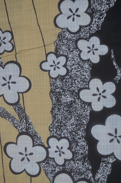 Archive Yukata – Traditional Pattern (Women / One of a Kind) W-AT #47