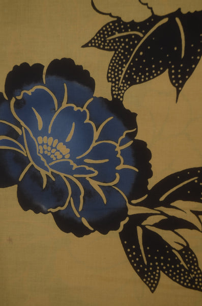 Archive Yukata – Traditional Pattern (Women / One of a Kind) W-AT #55