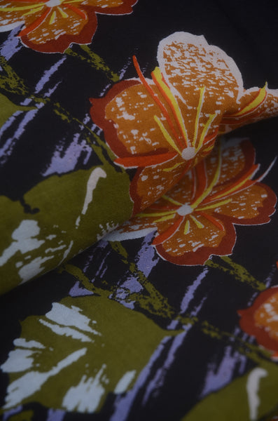 Archive Yukata – Traditional Pattern (Women / One of a Kind) W-AT #63
