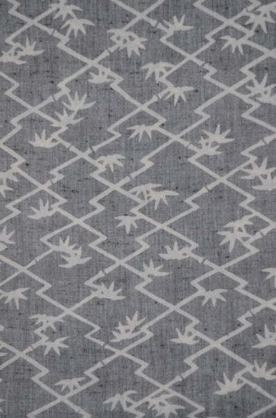 Archive Yukata – Traditional Pattern (Women / One of a Kind) W-AT #66