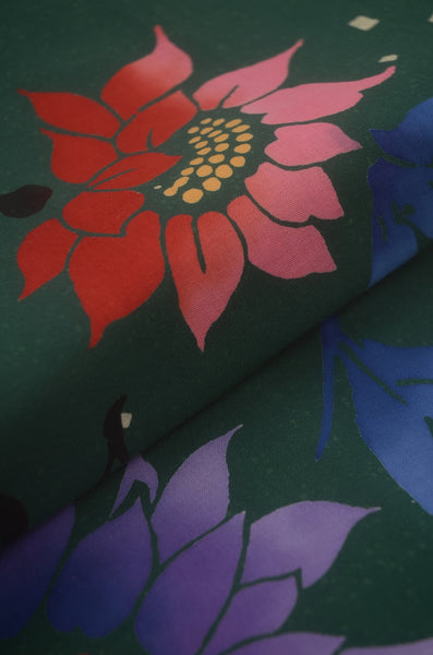 Archive Yukata – Traditional Pattern (Women / One of a Kind) W-AT #71
