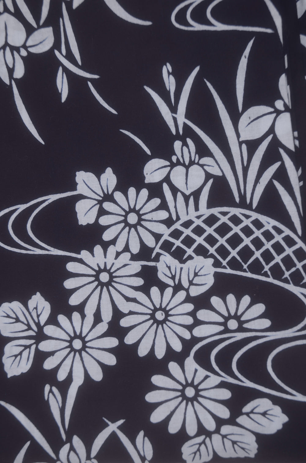 Archive Yukata – Traditional Pattern (Women / One of a Kind) W-AT #73
