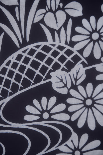 Archive Yukata – Traditional Pattern (Women / One of a Kind) W-AT #73