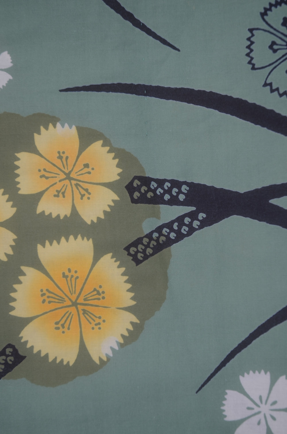 Archive Yukata – Traditional Pattern (Women / One of a Kind) W-AT #78