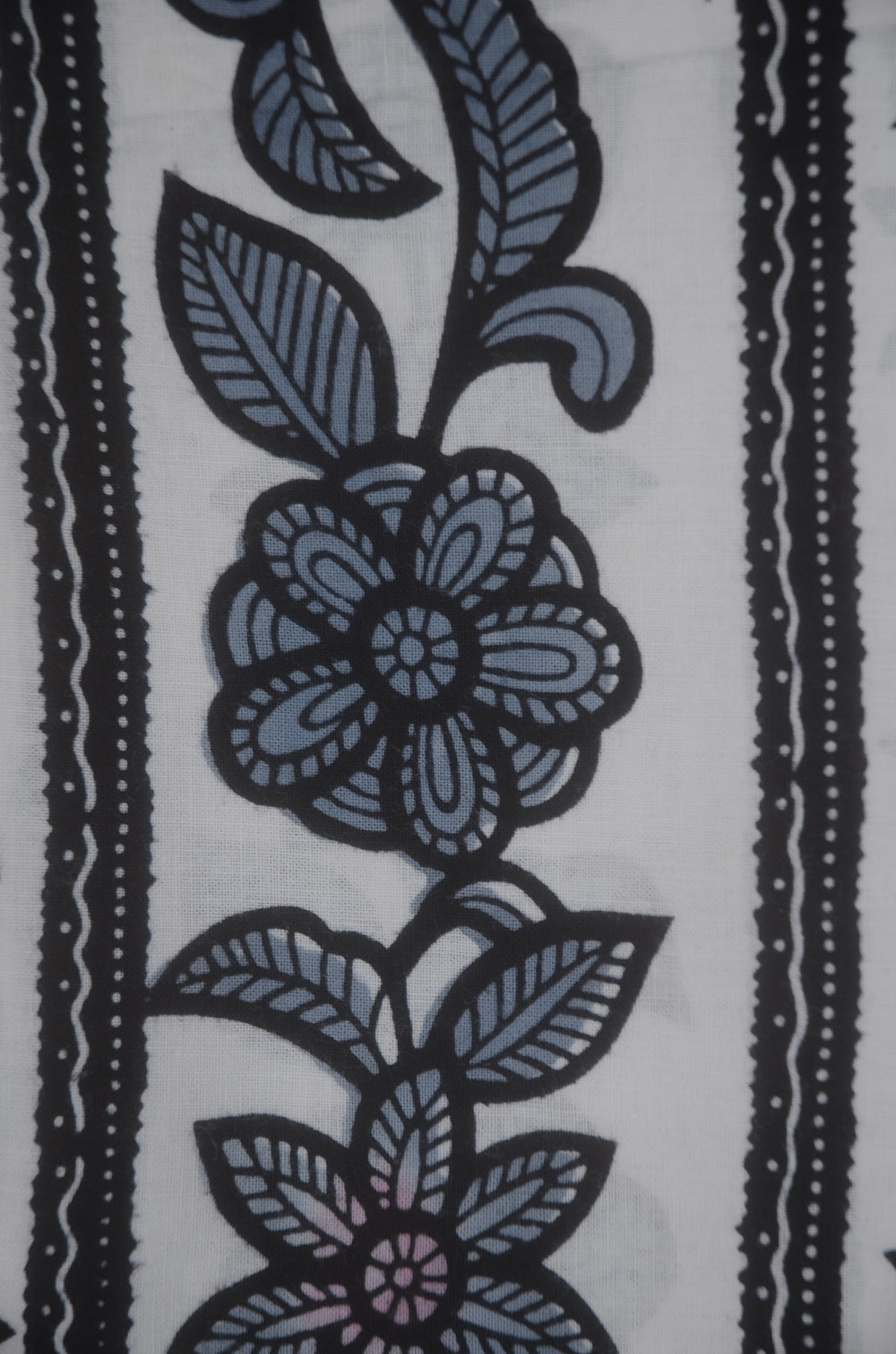 Archive Yukata – Traditional Pattern (Women / One of a Kind) W-AT #98