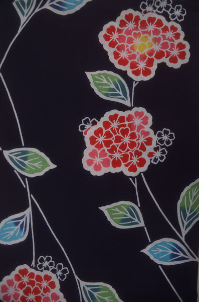 Archive Yukata – Traditional Pattern (Women / One of a Kind) W-AT #104