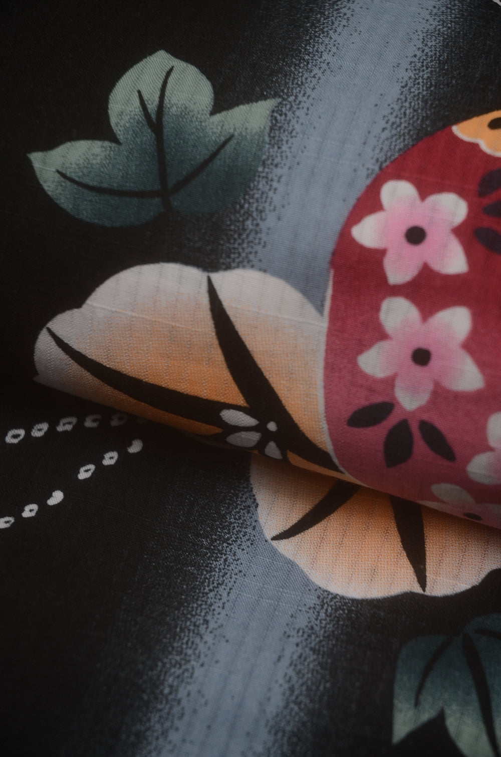 Archive Yukata – Traditional Pattern (Women / One of a Kind) W-AT #107