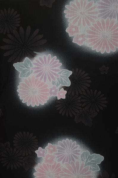 Archive Yukata – Traditional Pattern (Women / One of a Kind) W-AT #113