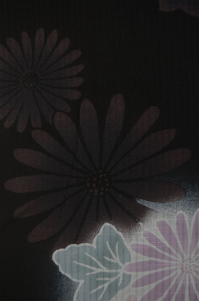 Archive Yukata – Traditional Pattern (Women / One of a Kind) W-AT #113