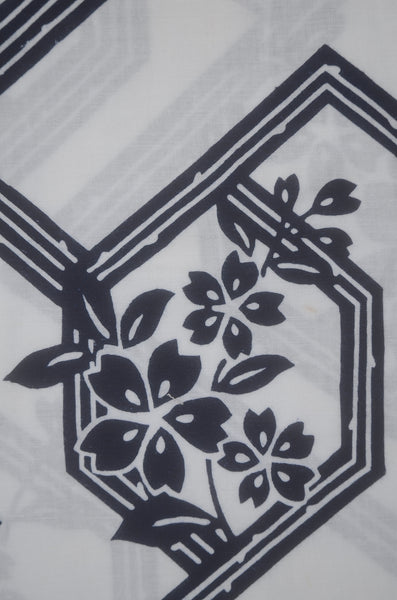 Archive Yukata – Traditional Pattern (Women / One of a Kind) W-AT #114