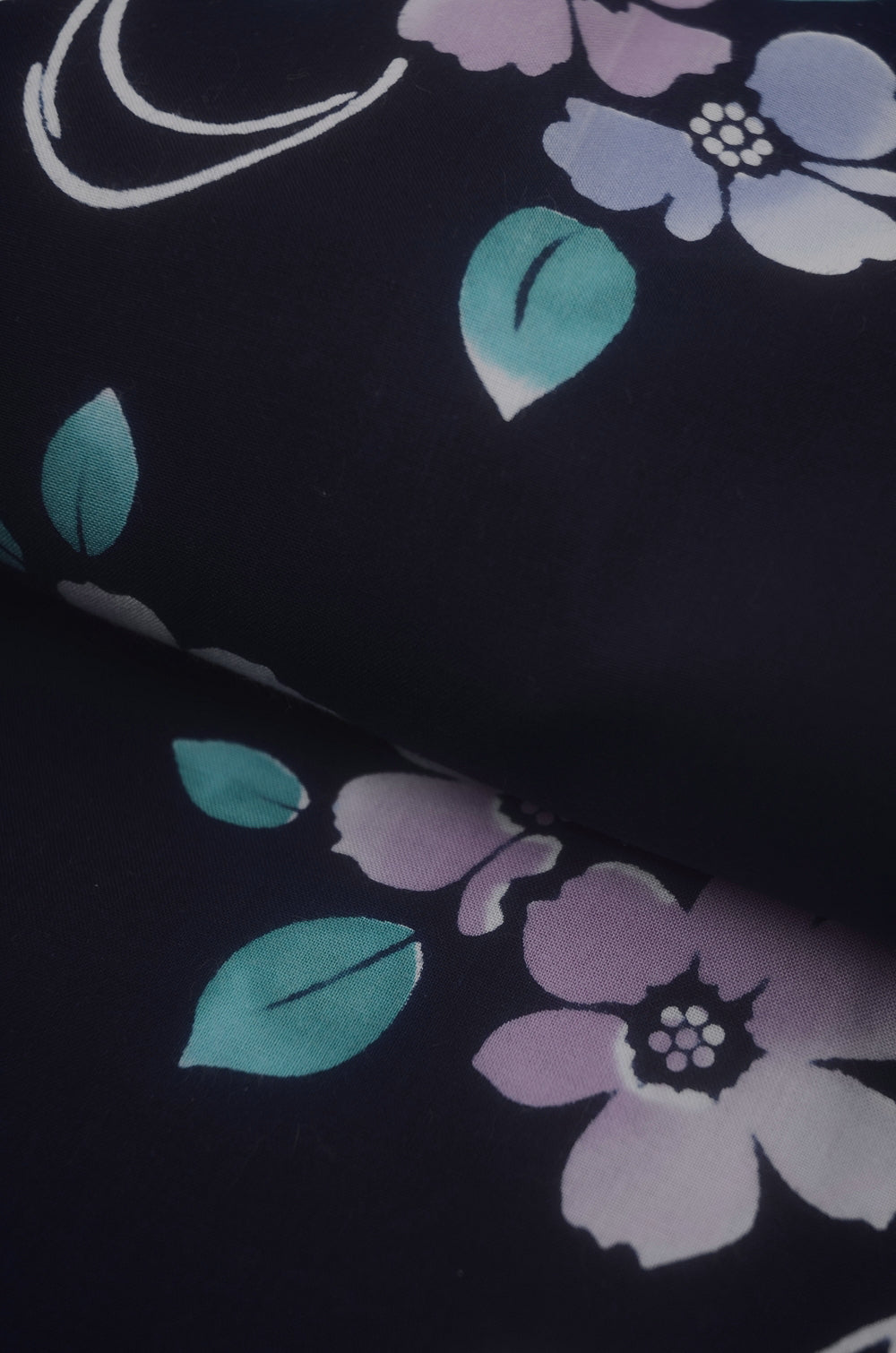 Archive Yukata – Traditional Pattern (Women / One of a Kind) W-AT #118