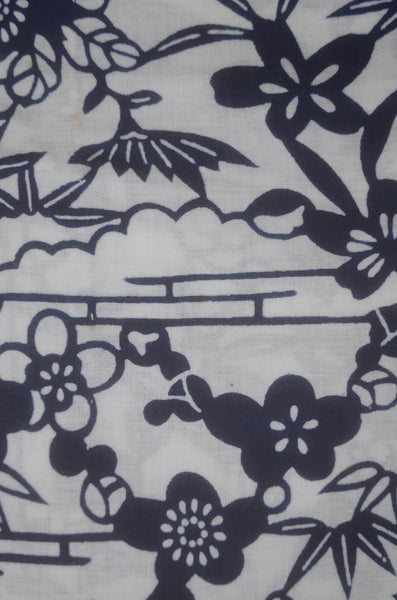 Archive Yukata – Traditional Pattern (Women / One of a Kind) W-AT #119