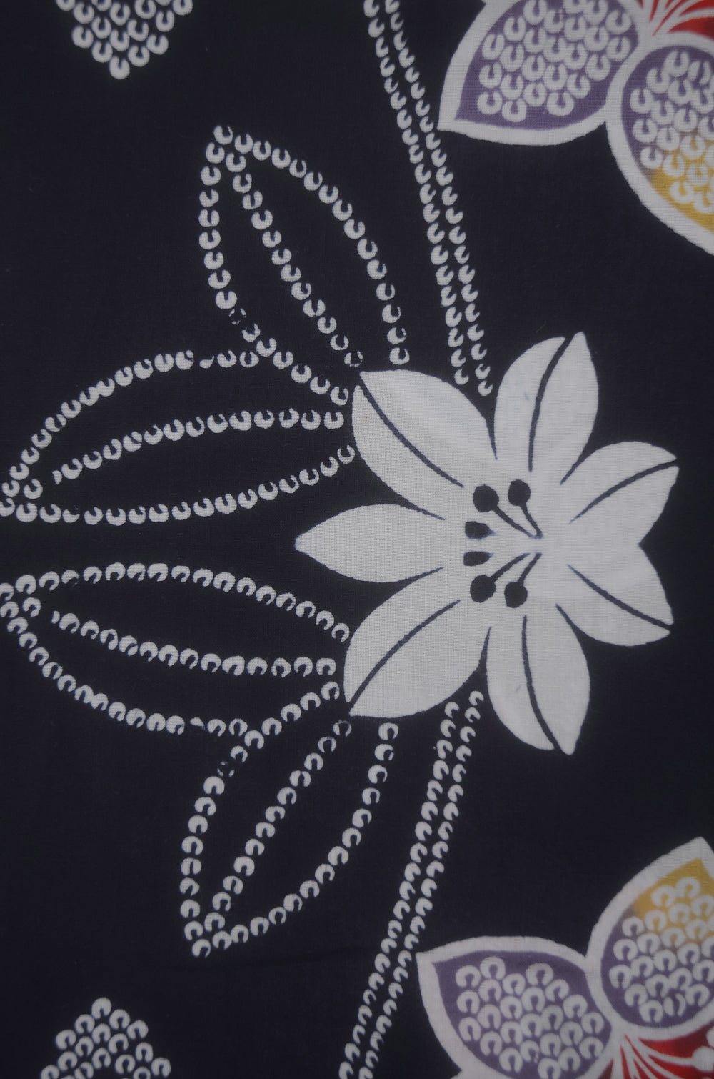 Archive Yukata – Traditional Pattern (Women / One of a Kind) W-AT #120