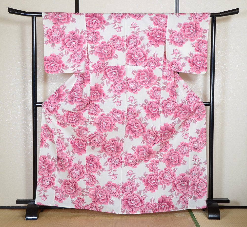 Japanese yukata kimono / D #200