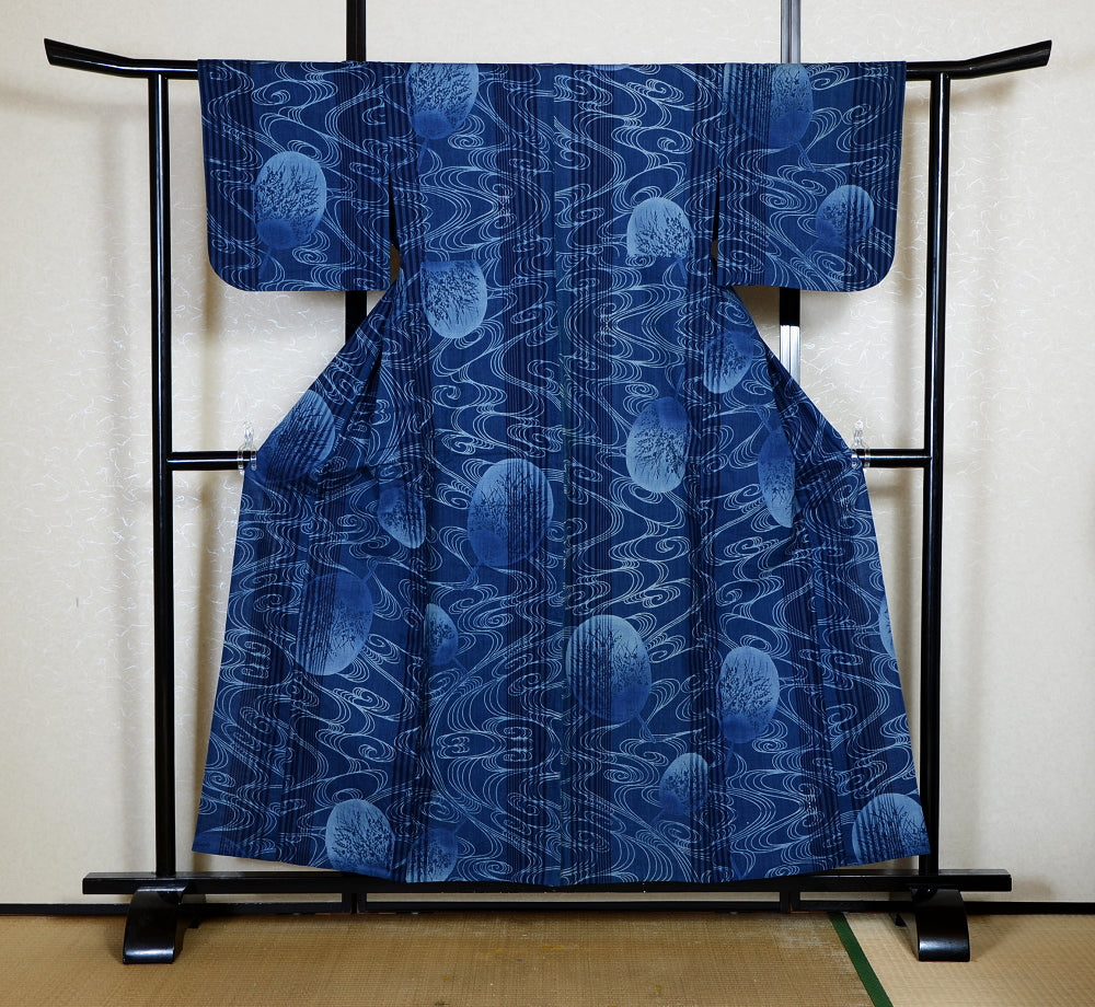 Archive Yukata – Traditional Pattern (Women / One of a Kind) W-AT #38