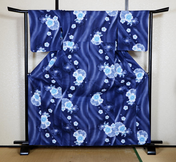Archive Yukata – Traditional Pattern (Women / One of a Kind) W-AT #59
