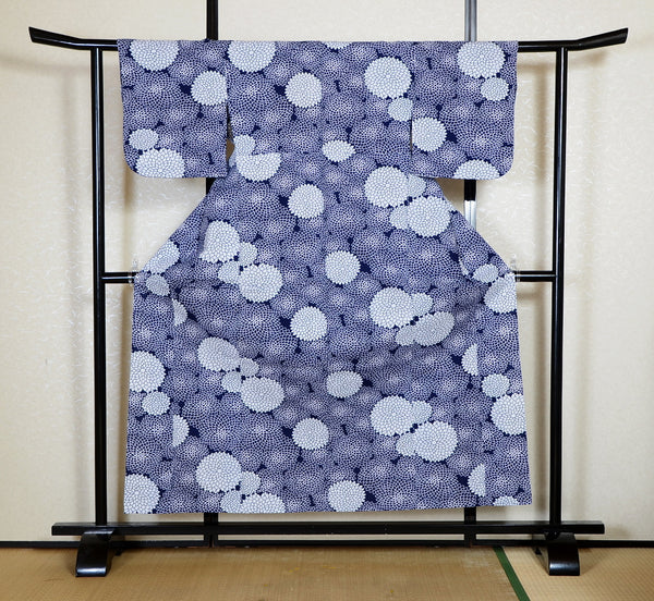 Archive Yukata – Traditional Pattern (Women / One of a Kind) W-AT #48