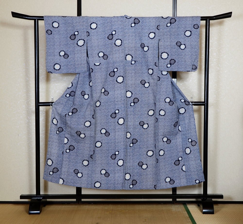 Archive Yukata – Traditional Pattern (Women / One of a Kind) W-AT #127