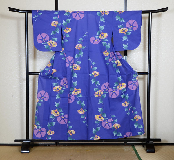 Archive Yukata – Traditional Pattern (Women / One of a Kind) W-AT #09