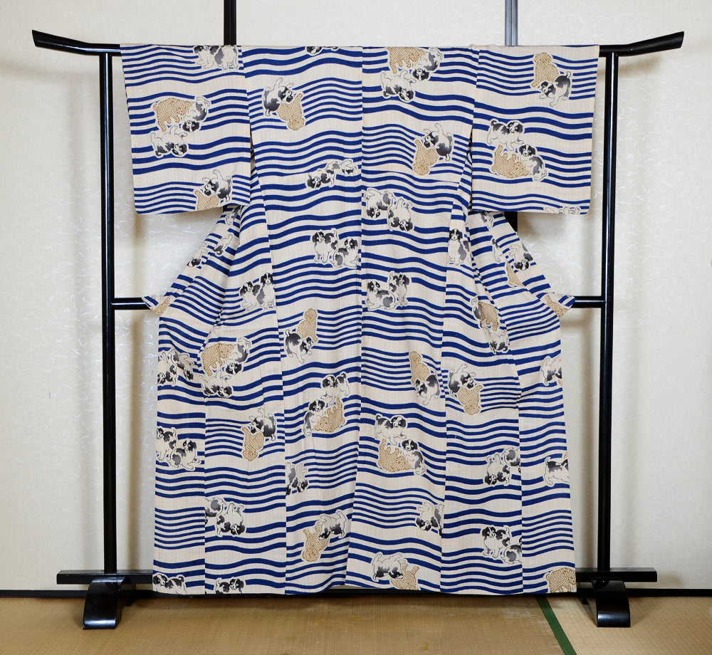 Archive Yukata – Traditional Pattern (Women / One of a Kind) W-AT #27 (Rare Dog Pattern Yukata)