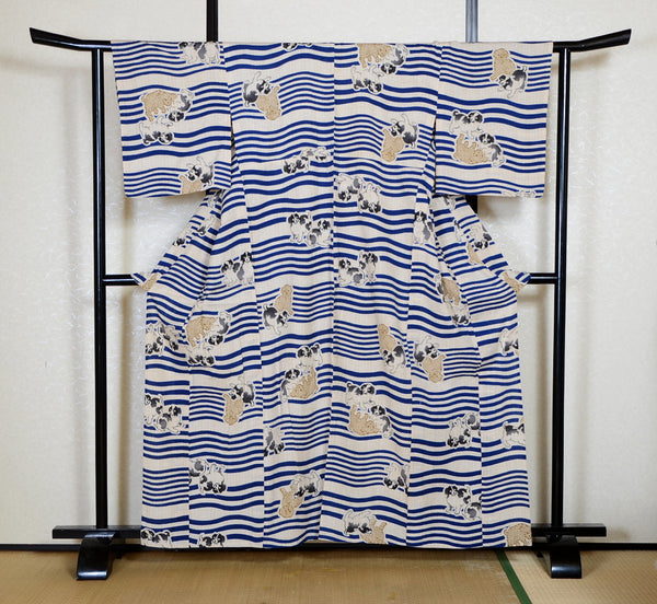 Archive Yukata – Traditional Pattern (Women / One of a Kind) W-AT #27 (Rare Dog Pattern Yukata)