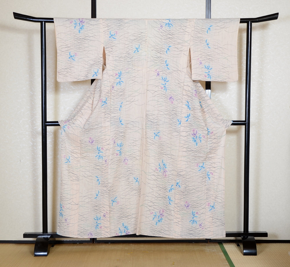 Archive Yukata – Traditional Pattern (Women / One of a Kind) W-AT #26