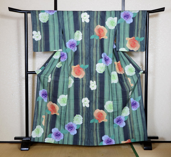 Archive Yukata – Traditional Pattern (Women / One of a Kind) W-AT #07