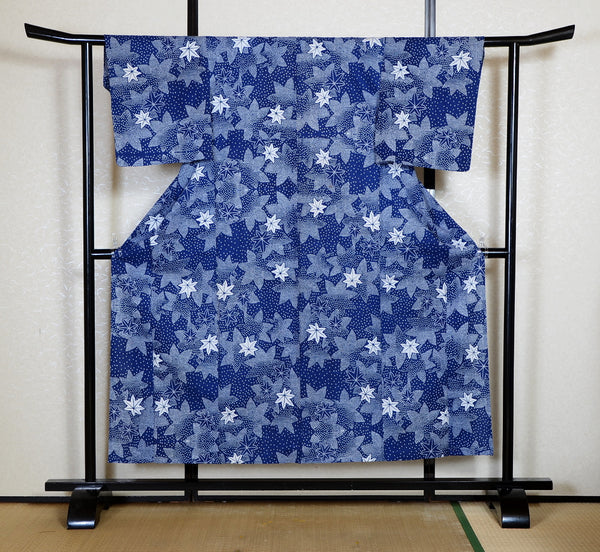 Archive Yukata – Traditional Pattern (Women / One of a Kind) W-AT #49