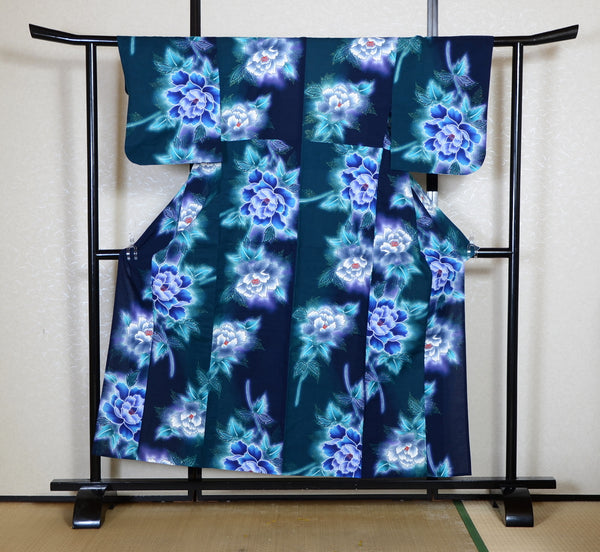Archive Yukata – Traditional Pattern (Women / One of a Kind) W-AT #02