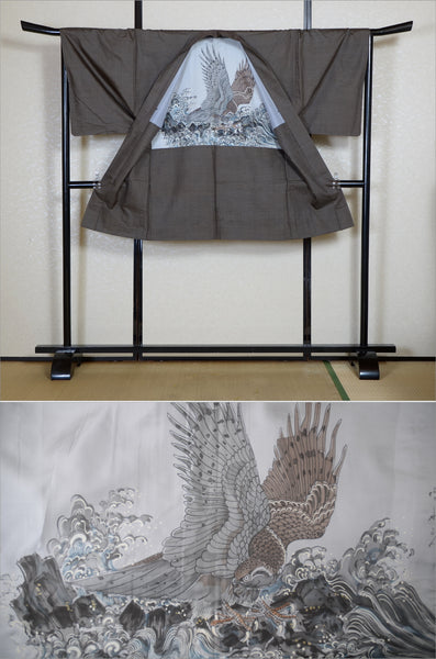 Men Jacket / M-Ha #1-757 (Men’s Kimono with Hawk and Waves Design – Powerful Traditional Motif)