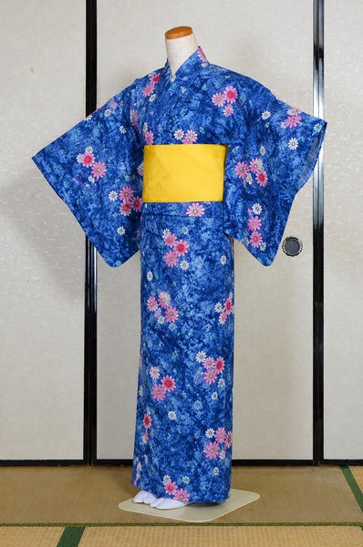 Archive Yukata – Traditional Pattern (Women / One of a Kind) W-AT #08