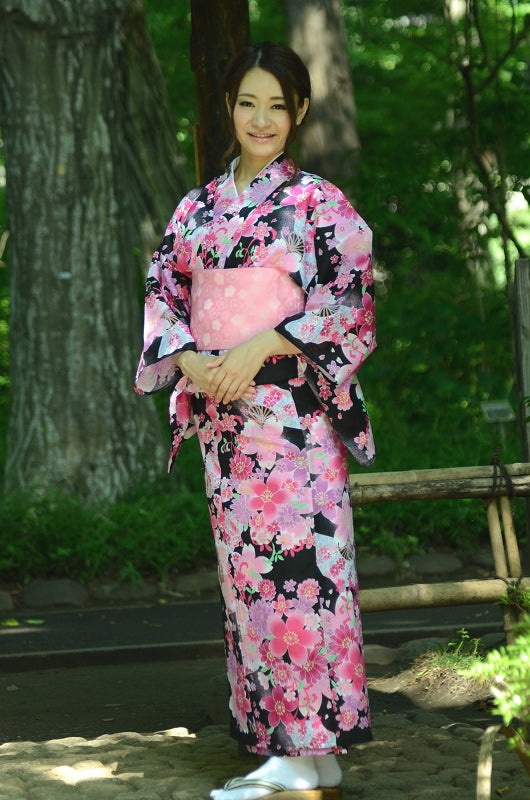 Japanese yukata kimono / D #075