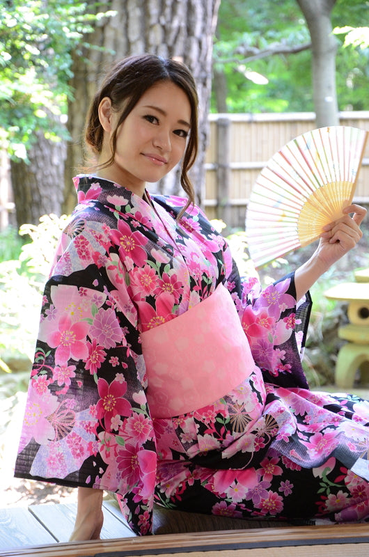 Japanese yukata kimono / D #075