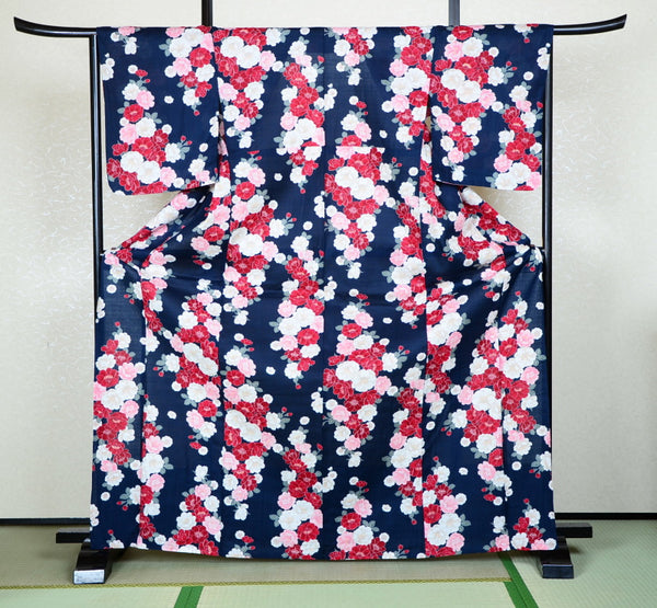 Japanese yukata kimono / D #110
