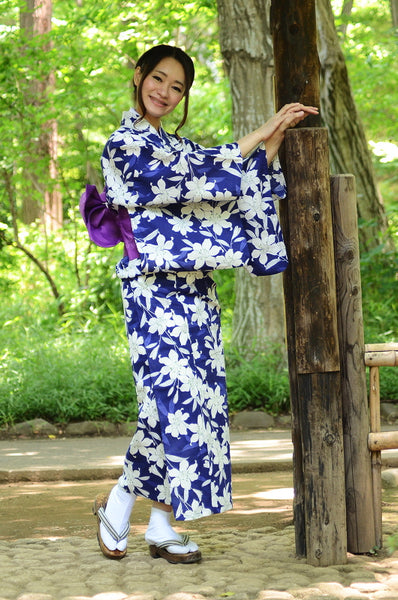 Japanese yukata kimono / D #090