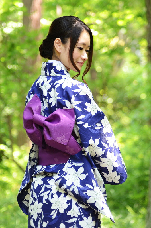 Japanese yukata kimono / D #090
